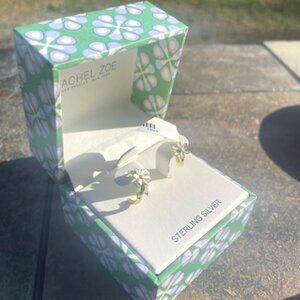 White Daisy Golden Hoop Earrings